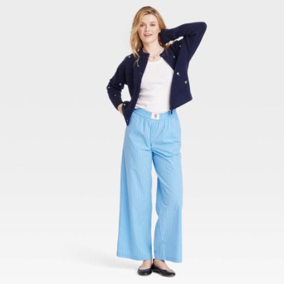 Universal Thread | Women's Floral Embroidered Button-Front Cardigan - Picture 4 of 14